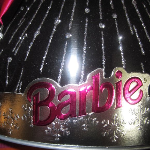 VINTAGE-1998-COLLECTIABLE-MATTELL-HAPPY HOLIDAYS/HALLMARK KEEPSAKE BARBIE DOLL - Picture 4 of 9